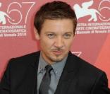 Jeremy Renner à l'occasion du photocall de  The Town , présenté à la 67e Mostra de Venise, le 8 septembre 2010.