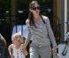 Jennifer Garner et Violet se promènent dans les rues de Los Angeles, le 6 septembre 2010.