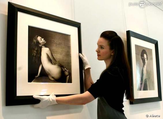 Gisele Bündchen, Kate Moss et Carla Bruni-Sarkozy, leurs photos nues aux enchères