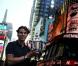 Rafael Nadal a savouré sa première victoire à l'US Open à Times Square, le 14 septembre, entouré de sa belle Xisca et de ses amis !