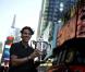 Rafael Nadal a savouré sa première victoire à l'US Open à Times Square, le 14 septembre, entouré de sa belle Xisca et de ses amis !