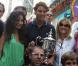 Rafael Nadal a savouré sa première victoire à l'US Open à Times Square, le 14 septembre, entouré de sa belle Xisca et de ses amis !
