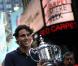 Rafael Nadal a savouré sa première victoire à l'US Open à Times Square, le 14 septembre, entouré de sa belle Xisca et de ses amis !