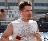 Ethan Hawke en plein jogging dans les rues de New York
