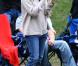 Jennifer Garner et Seraphina assistent au match de foot de Violet (2 octobre 2010 à Brentwood)