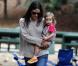Jennifer Garner et Seraphina assistent au match de foot de Violet (2  octobre 2010 à Brentwood)