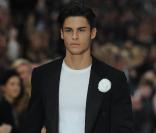 Baptiste Giabiconi lors du défilé Chanel P/E 2011 au Grand Palais. Le 5 octobre 2010