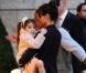 Katie Holmes et Suri Cruise à Prague, près de leur hôtel. Septembre 2010