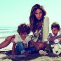 Jennifer Lopez et ses jumeaux, stars de la nouvelle campagne Gucci !