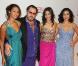 Rula Jebreal, Julian Schnabel, Freida Pinto et Yasmine Elmasri à l'occasion de la présentation de Miral , dans le cadre du Festival International du Film d'Abu Dhabi, aux Emirats Arabes Unis, le 21 octobre 2010.