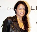 La belle Michelle Rodriguez, à l\'occasion de la grande soirée Seven Bar Foundation\'s Lingerie, au Cipriani, à New York, le 22 octobre 2010.