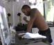 Lenny Kravitz : Il vous emmène chez lui et... sous la douche !