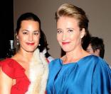 Yasmin Le Bon et Emma Thompson lors de la soirée Harper's Bazaar à Londres le 1er novembre 2010