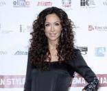 Sofia Milos lors de l'avant-première de La Prima Cosa Bella à Los Angeles le 10 novembre 2010
