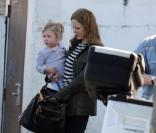 Nicole Kidman et sa petite Sunday Rose (6 novembre 2010 à Los Angeles)