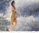 Elisabetta Canalis sur la plage, le 1er novembre 2010 à Los Cabos au Mexique