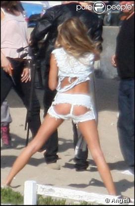 Gisèle Bundchen en plein travail...