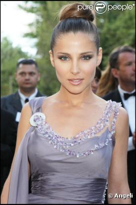 Elsa Pataky a osé le chignon haut et structuré pour un effet bluffant !