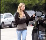 Kate Hudson et son fils Ryder se rendent à la fête de l'école pour célébrer les vacances le 19 novembre 2010 à Pacific Palissades