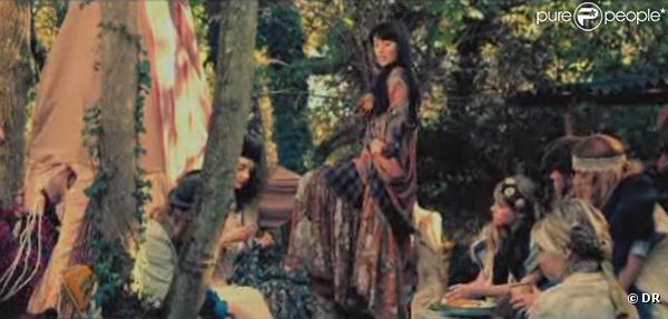 Nolwenn Leroy dans le clip de  La Jument de Michao , extrait de l'album  Bretonne  à paraître le 6 décembre.