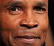 Sugar Ray Leonard, lors de l'avant-première de  The Fighter  au Graumann's Chinese Theatre de Los Angeles, le 6 décembre 2010.