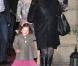 Mary de Danemark, enceinte de jumeaux dont la naissance est attendue en janvier 2011, était de sortie à Tivoli (Copenhague) le 11 décembre 2010 avec son époux le prince héritier Frederik et leurs enfants Christian et Isabella.