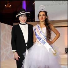 Geneviève de Fontenay se confie au sujet des photos "coquines" de sa Miss Nationale !
