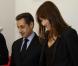 Nicolas Sarkozy et Carla Bruni en visite au Centre hospitalier Henri Duffaut, à Avignon. 21/12/2010