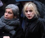 Elisabeth Quin et Julie Depardieu aux obsèques de Gérald Nanty, le 22 décembre, à Paris.