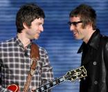 Liam et Noel Gallagher du temps d'Oasis, Milan, novembre 2008
