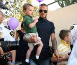 Victoria Beckham a fêté ses 34 ans avec son mari et leurs enfants, le 17/04/08