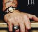 Johnny Hallyday, pochette du single  Jamais Seul , signée Jean-Baptiste Mondino 