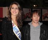 Miss France et James Blunt à la 12e cérémonie des NRJ Music Awards. 22/01/2011