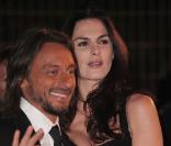Bob Sinclar et son accompagnatrice de charme à la 12e cérémonie des NRJ Music Awards. 22/01/2011