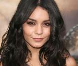 Vanessa Hudgens est la nouvelle égérie Candie's pour la campagne printemps-été 2011.