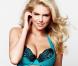 La ravissante Kate Upton pour la nouvelle collection de la marque de maillots de bains Beach Bunny.