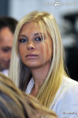 Chelsy Davy, la bien-aimée en pointillés du prince Harry, reviendra-t-elle à Londres ? Et lui reviendra-t-elle ?