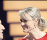 Jean d'Ormesson et Laeticia Hallyday sur le plateau de Qui veut gagner des millions ?, spéciale people