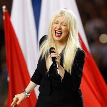 Christina Aguilera lors de la finale du Super Bowl 2011