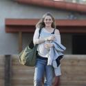 Alicia Silverstone dévoile ses rondeurs de future maman épanouie !