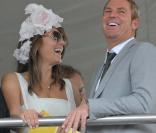 Elizabeth Hurley et Shane Warne lors de leur première rencontre, Cheschire, le 29 juillet 2010