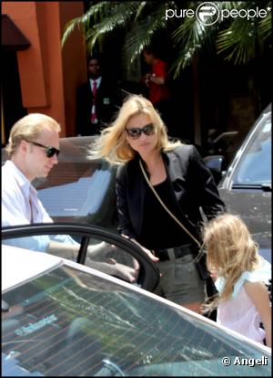 Kate Moss et sa fille Lila à Rio de Janeiro profite du soleil 13 février 2011