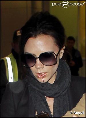 Victoria Beckham à son arrivée à New York, le 8 février 2011 