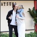 Kate Hudson enceinte : Gros ventre, bisous, son chéri Matthew Bellamy est ravi !
