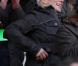 Zara Phillips était présente à Twickenham le 26 février 2011 pour regarder son futur époux Mike Tindall dans le crunch du Tournoi des VI Nations. Son cousin le prince Harry partageait la chaude ambiance du match avec elle !