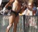 Hayden Panettiere prend un bain de foule à Venice Beach, le 22 février 2011