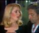 Serge Gainsbourg essaie d'embrasser et de toucher Catherine Deneuve, le 27 décembre 1980
