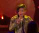 Willow Smith interprète 21st Century Girl sur le plateau du talk-show d'Oprah Winfrey, mardi 2 mars.