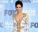 Halle Berry décolletée jusqu'au nombril avec la craquante Victoria Justice !