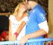 Gisele Bündchen et son mari Tom Brady font la fête et s'embrassent lors du Carnaval de Rio, le 6 mars 2011